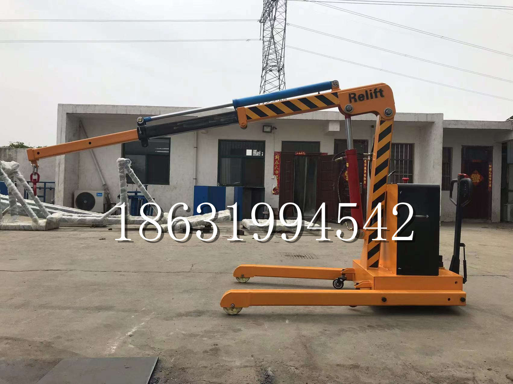 稷山县久征定做3吨三轮随车吊 农用园林绿化移树吊 平板工程用小吊机